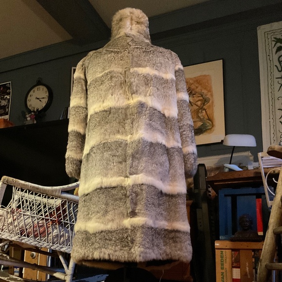 Vintage 1950’s Rabbit Fur Coat - Picture 5 of 13